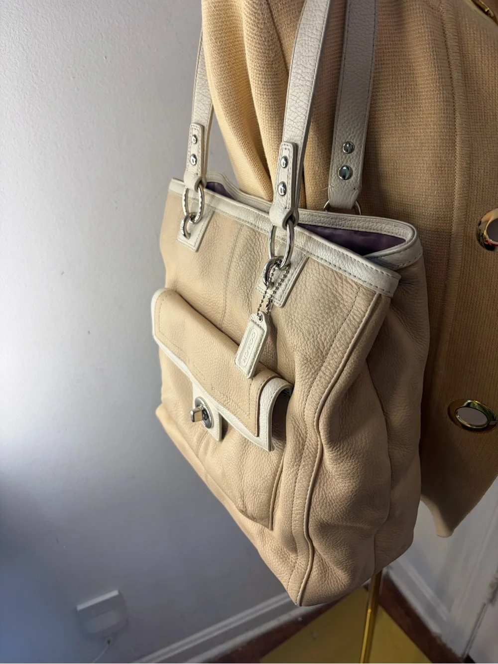 Vintage Coach Penelope Beige Leather Tote Shoulder Bag with Cream School Bag